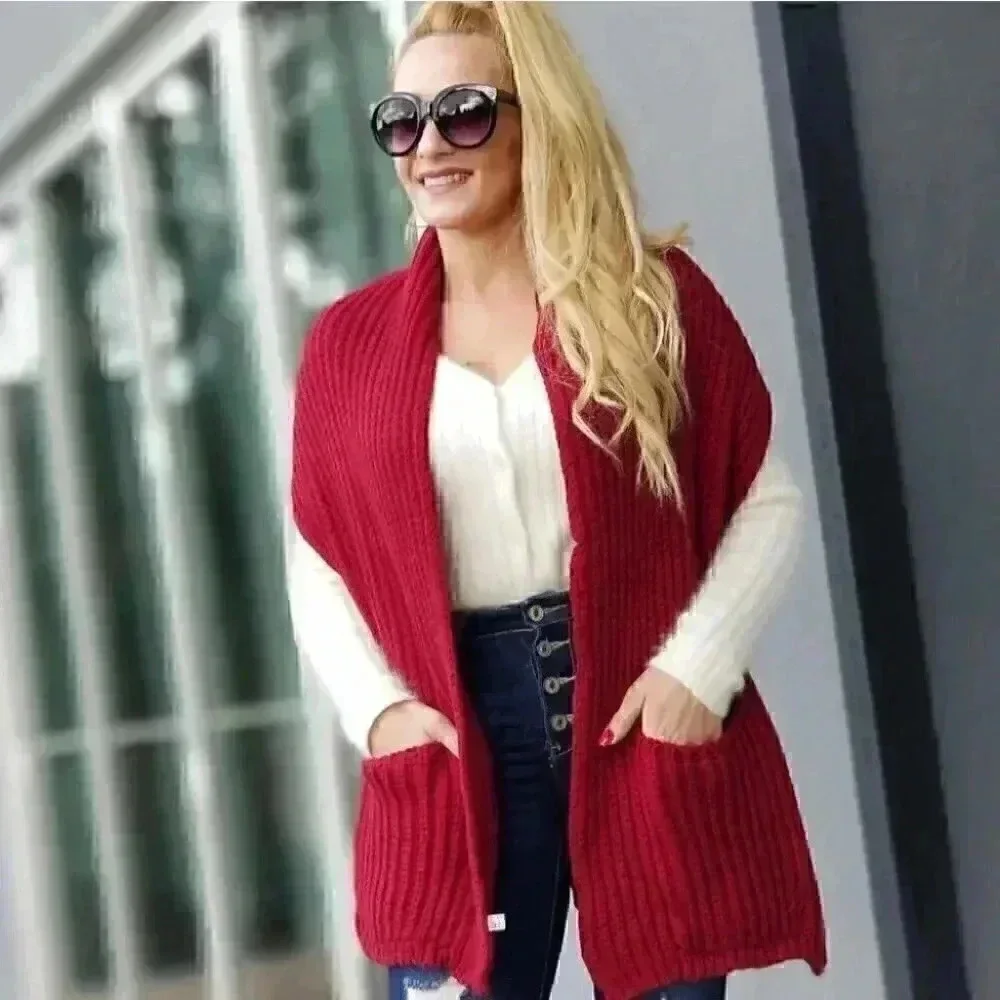 CASUAL DOLLZ Knit Scarf with Pockets -Muffler